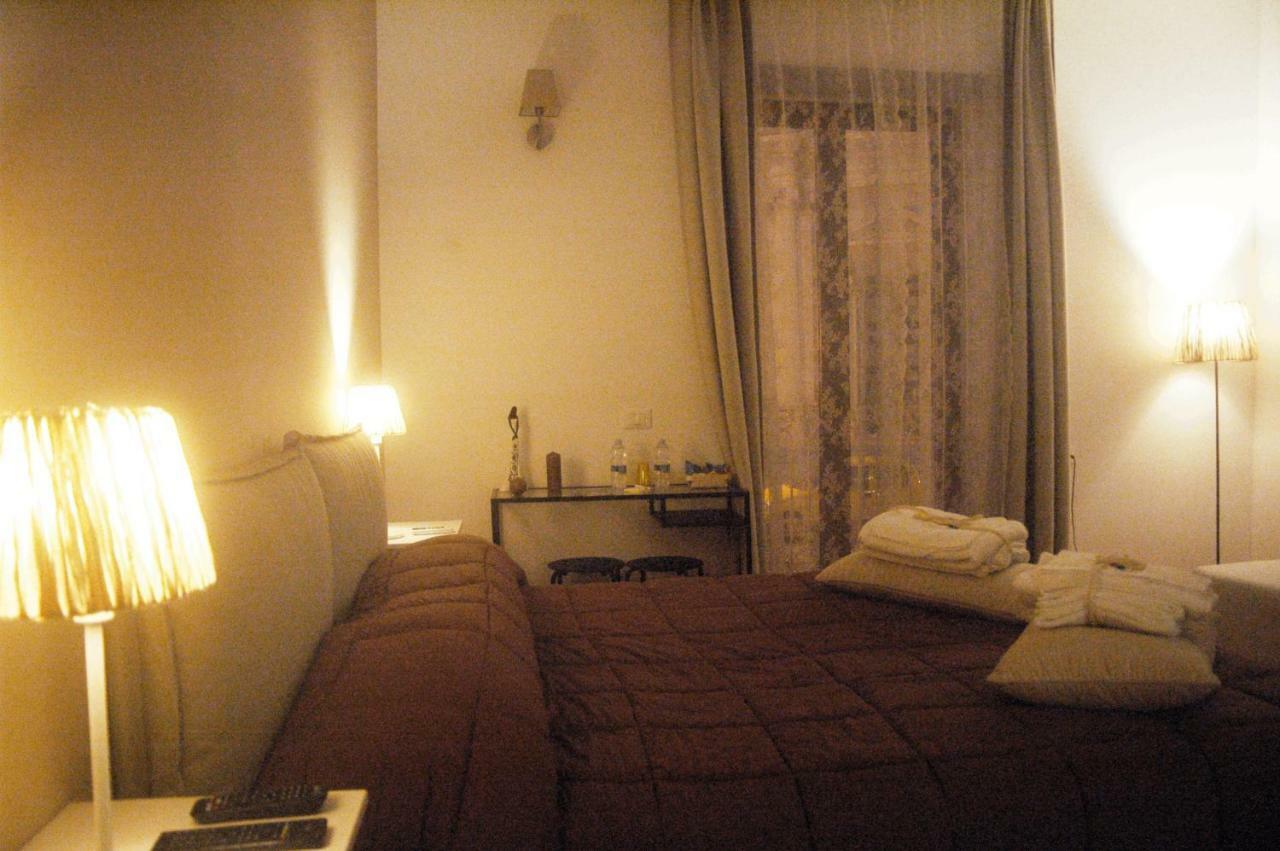 Yhomisus Bed & Breakfast Comiso Exterior photo
