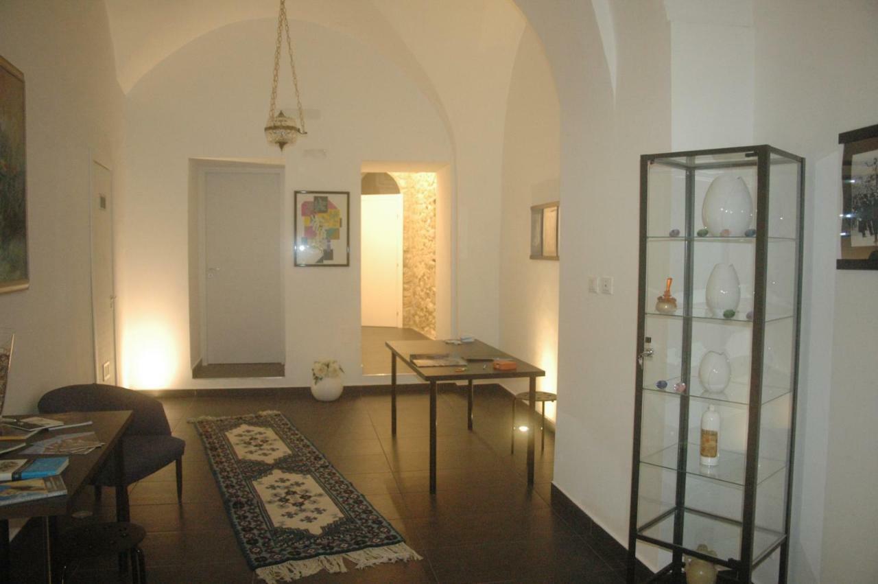 Yhomisus Bed & Breakfast Comiso Exterior photo